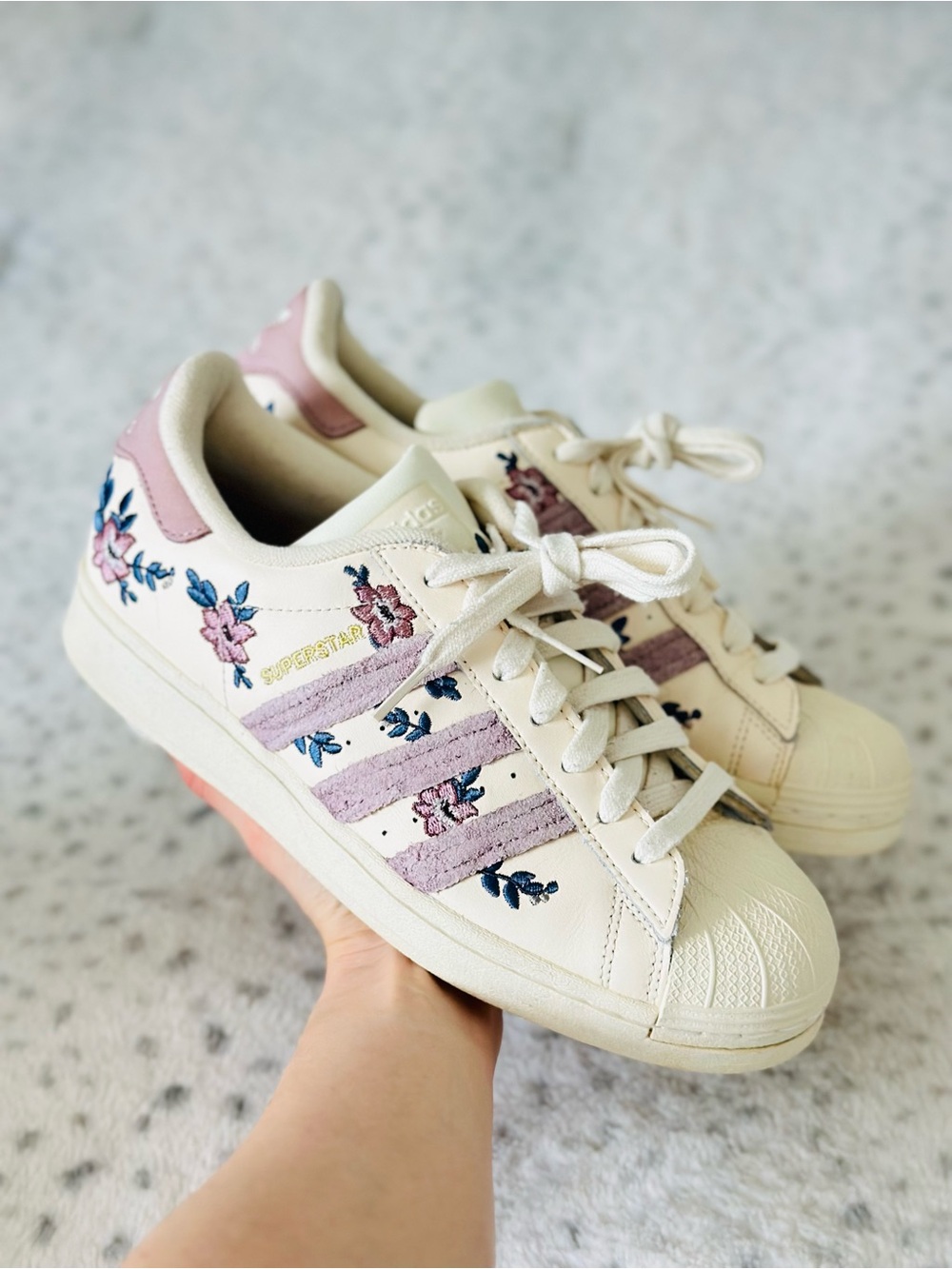 Adidas Superstar Floral H03479 Women’s Size 8.5 White Mauve Sneakers